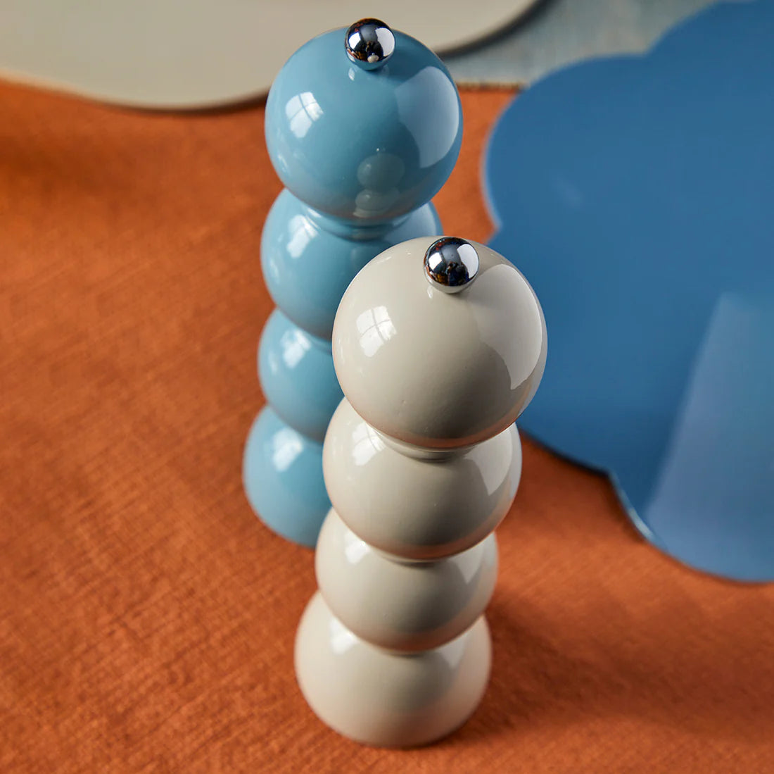Bobbin Salt or Pepper Mill