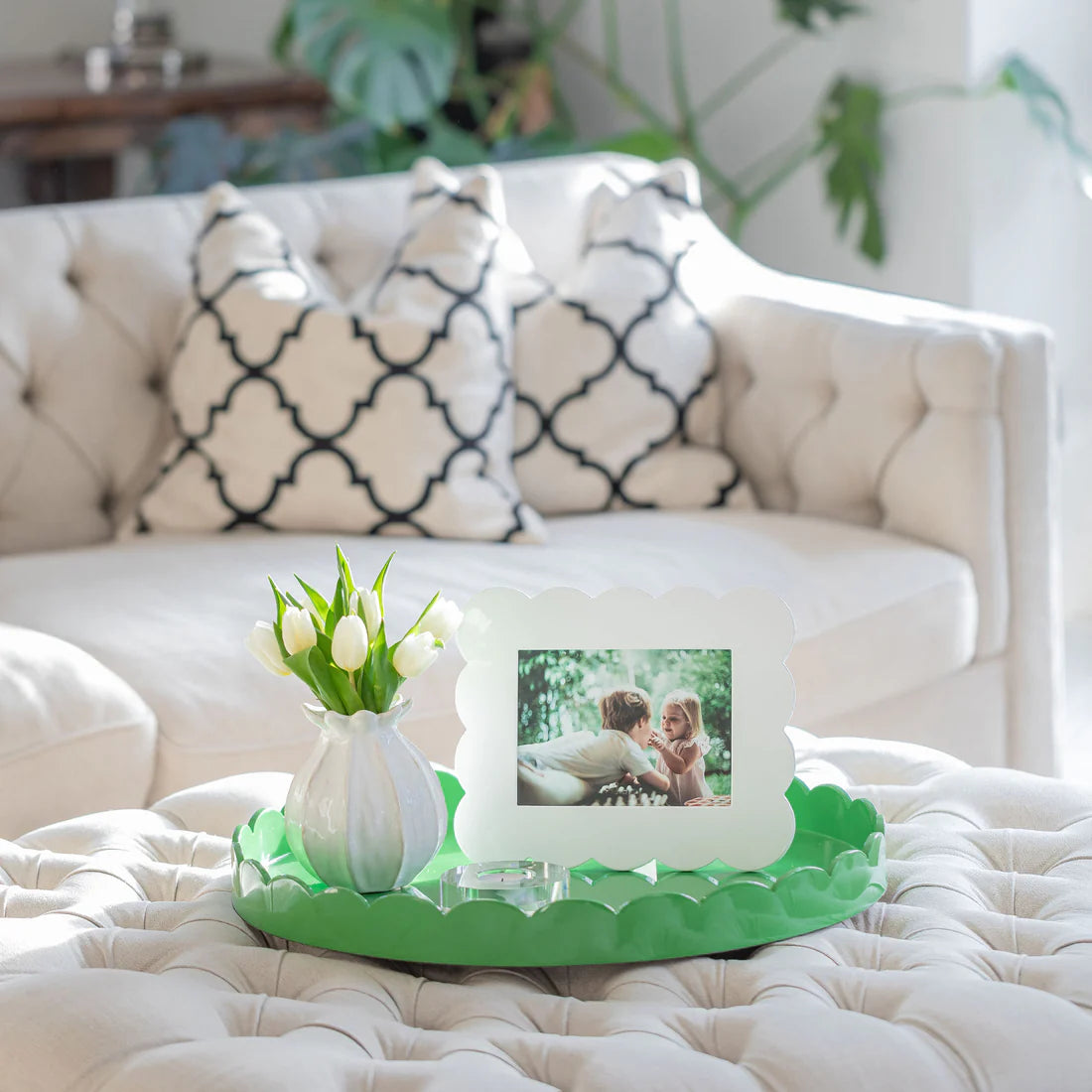 Scalloped Lacquer Photo Frame