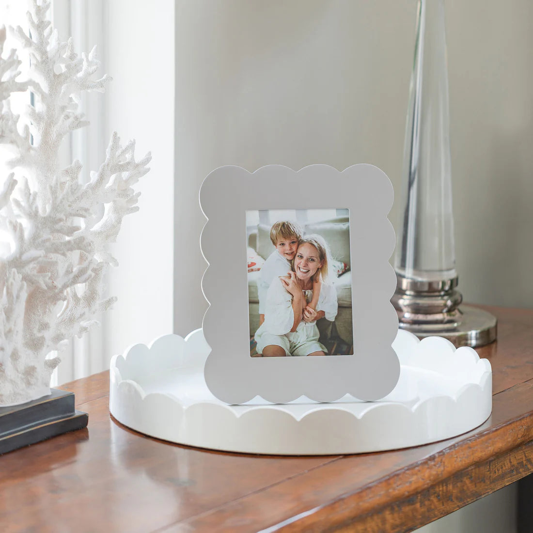 Scalloped Lacquer Photo Frame