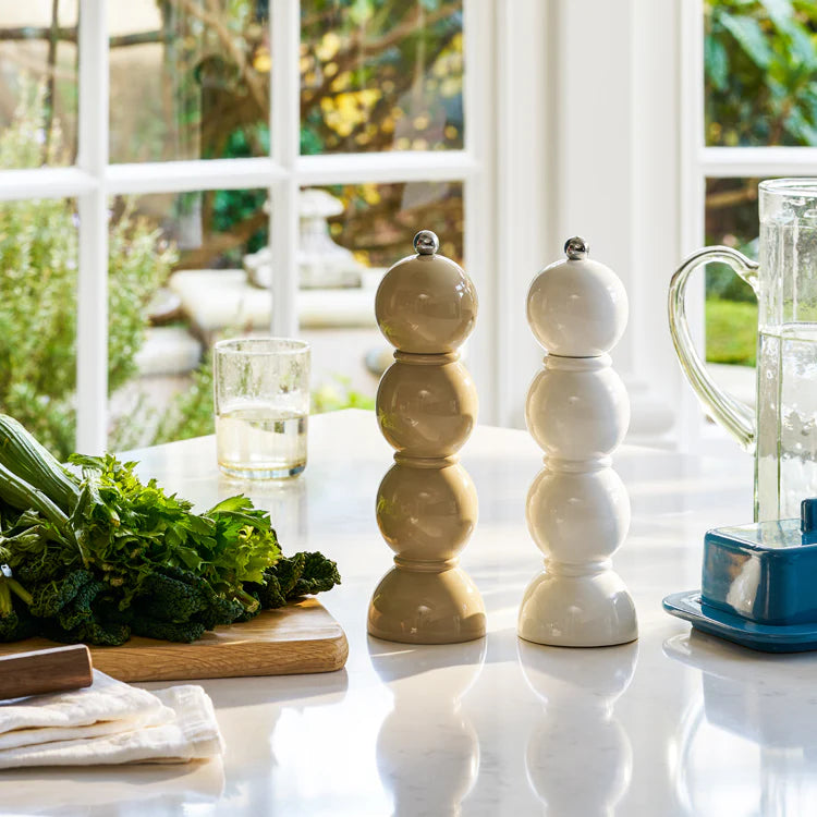 Bobbin Salt or Pepper Mill