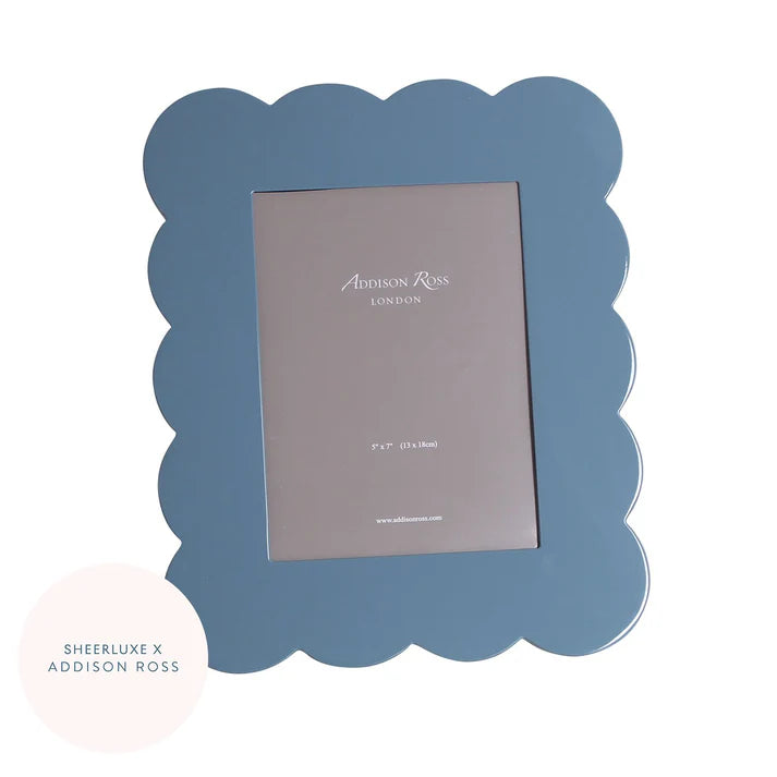 Scalloped Lacquer Photo Frame