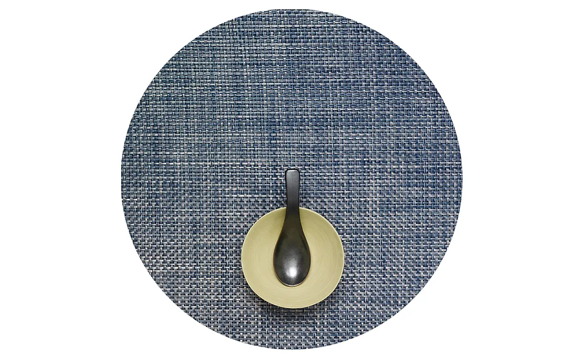 Basketweave Tablemat - Round 15" - Online Only