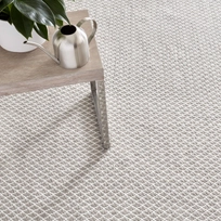 Mainsail Grey Handwoven Indoor/Outdoor Rug 2x3