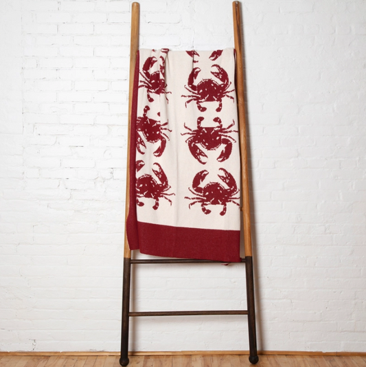 Coastal Crab Throw Blanket - Pom/Milk
