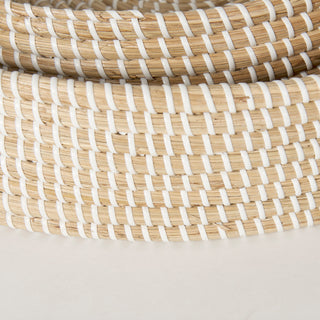 Kalama Round Seagrass Trays w/ Handles
