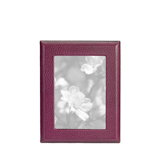 Studio Frame
