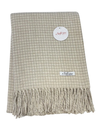 Small Check Pattern Throw

