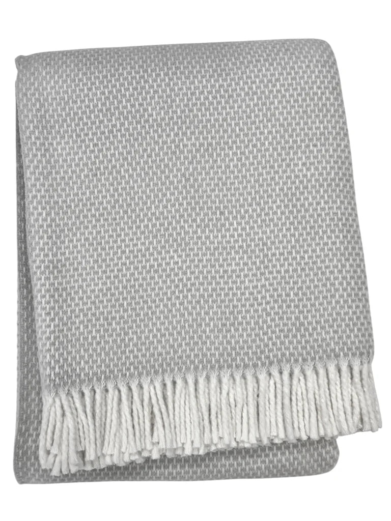 Grain of Rice Throw