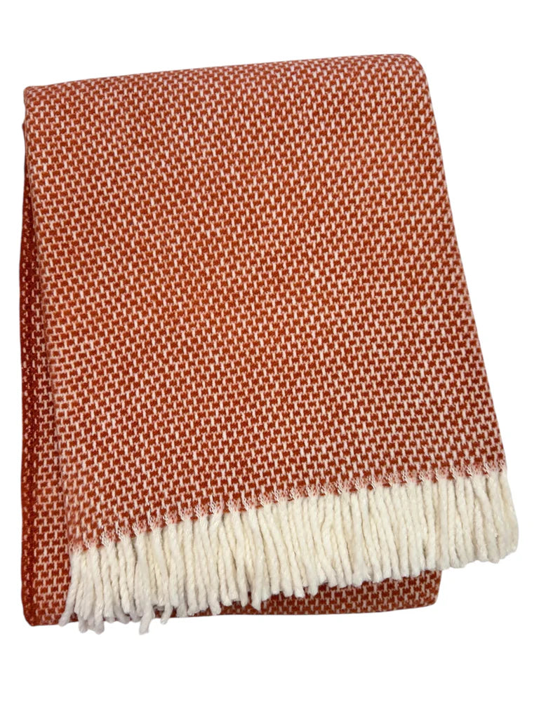 Grain of Rice Throw