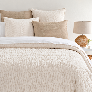 Shores Gauze Quilt
