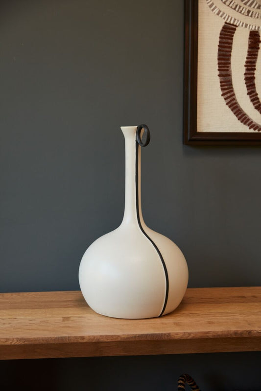 Anita Vase - Online Only