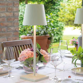 Poldina Pro L Desk Lamp
