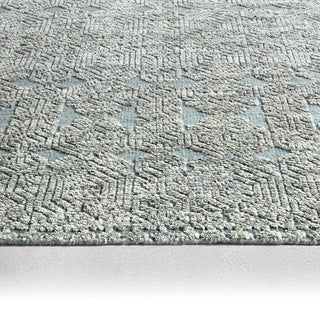 Reign Rug
