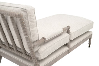 Rouleau Chaise Lounge
