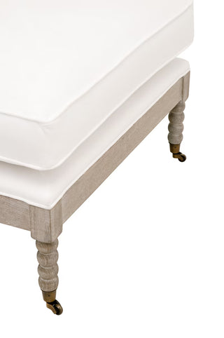 Rouleau Chaise Lounge
