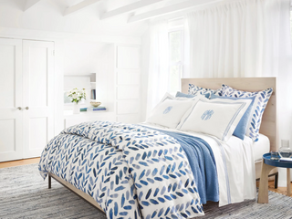 Blue Brush Sham   White/Blue
