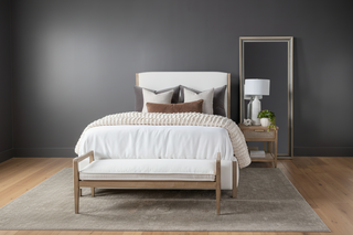 Leone Bench
