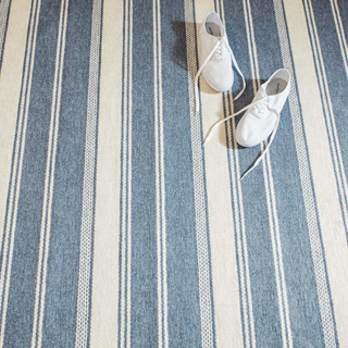 Bowman Stripe Machine Washable Rug   Blue
