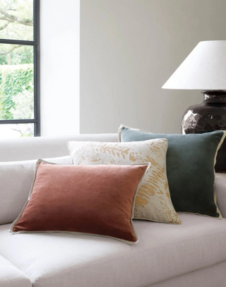 Gehry Velvet/Linen Decorative Pillow
