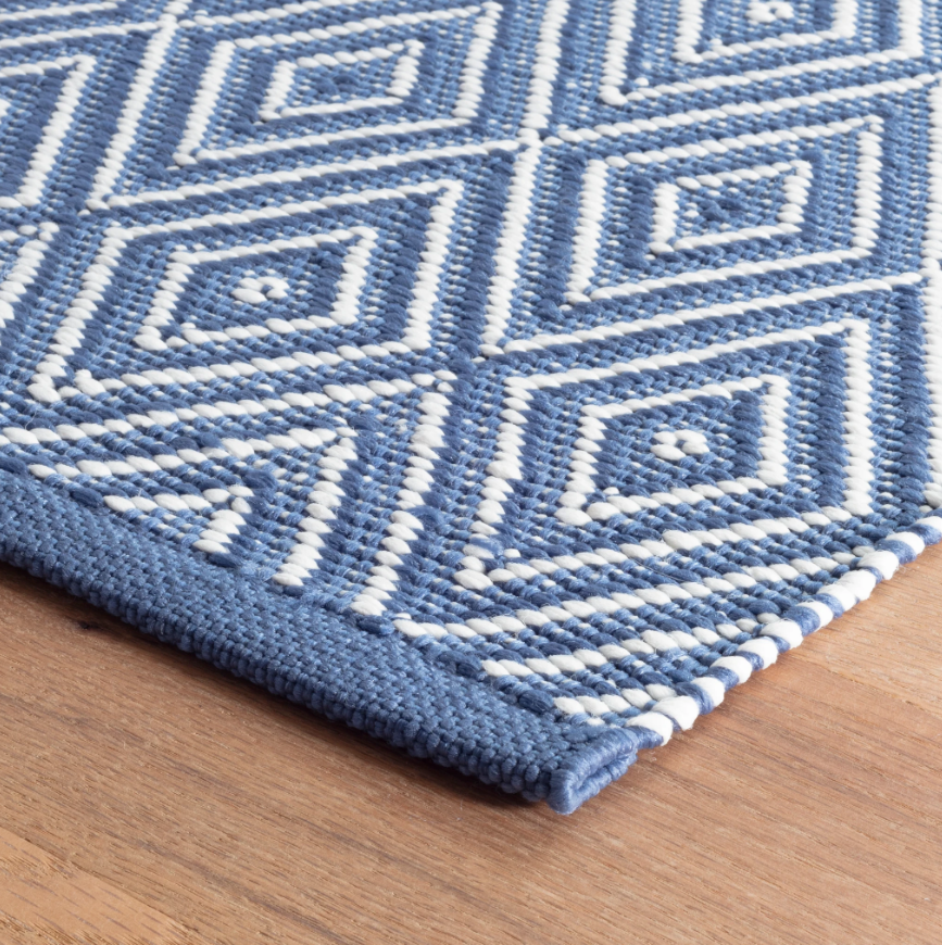 Diamond Denim White In/Out Rug 2X3