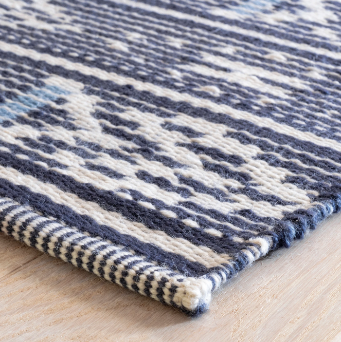 Dharma Blue Handwoven Handwoven Indoor/Outdoor Rug 2x3