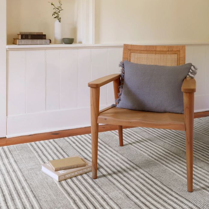 Tracks Grey Hand Loom Knotted Wool Rug 2x3