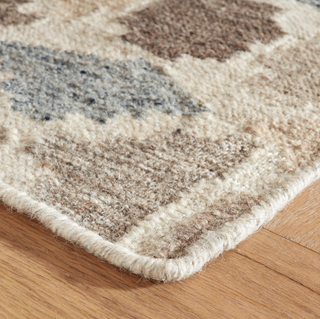 Rufus Stone Kilim Natural Handwoven Wool Rug   2' x 3'
