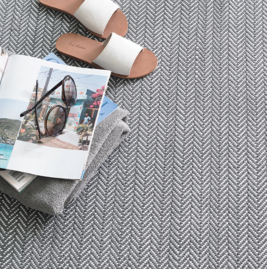 In/Out Rug Herringbone Shale 2X3