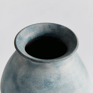 Mirela Vase
