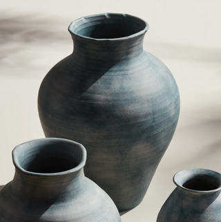 Mirela Vase
