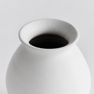 Mirela Vase
