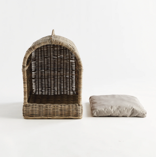 Normandy Canopy Pet Bed
