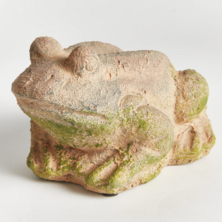 WEATHERED GARDEN FROG
