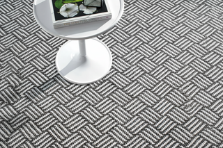 Crisscross Handwoven Indoor/Outdoor Rug
