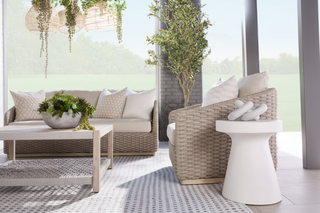Caspian Outdoor Sofa Chair
