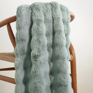 Fab Faux Throw
