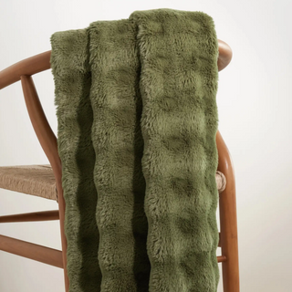Fab Faux Throw
