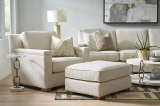 Leah Ottoman
