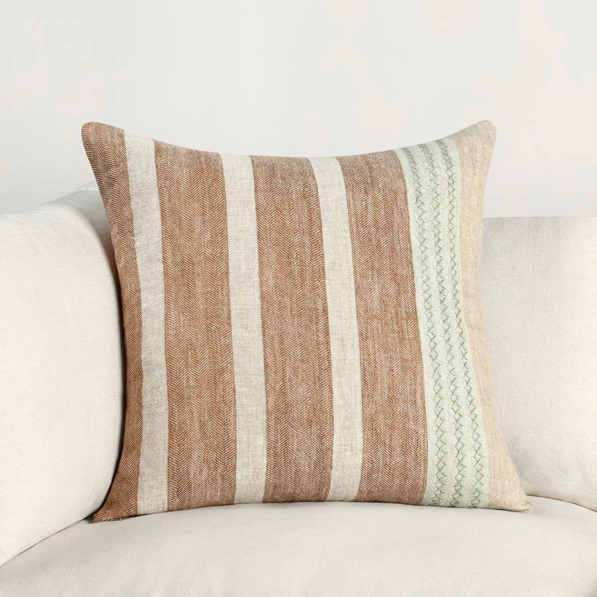 Sherry 22" x 22" - Hazel/ Natural Pillow