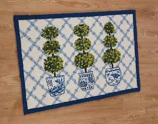 Topiary Hook Rug
