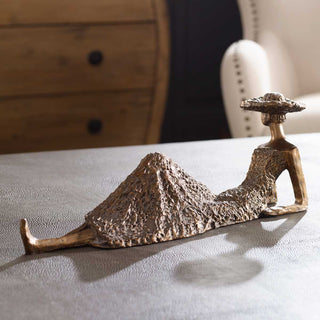 Summer Days Sculpture
