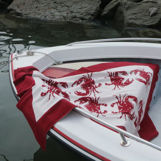 Coastal Crab Throw Blanket - Pom/Milk