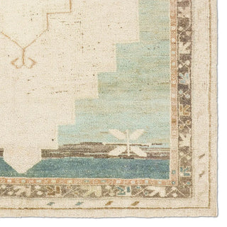 Casen Rug
