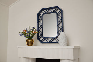Callista Mirror
