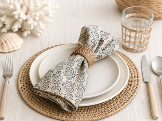 Set of 4   Flax Linen Napkins   Protea & Midnight
