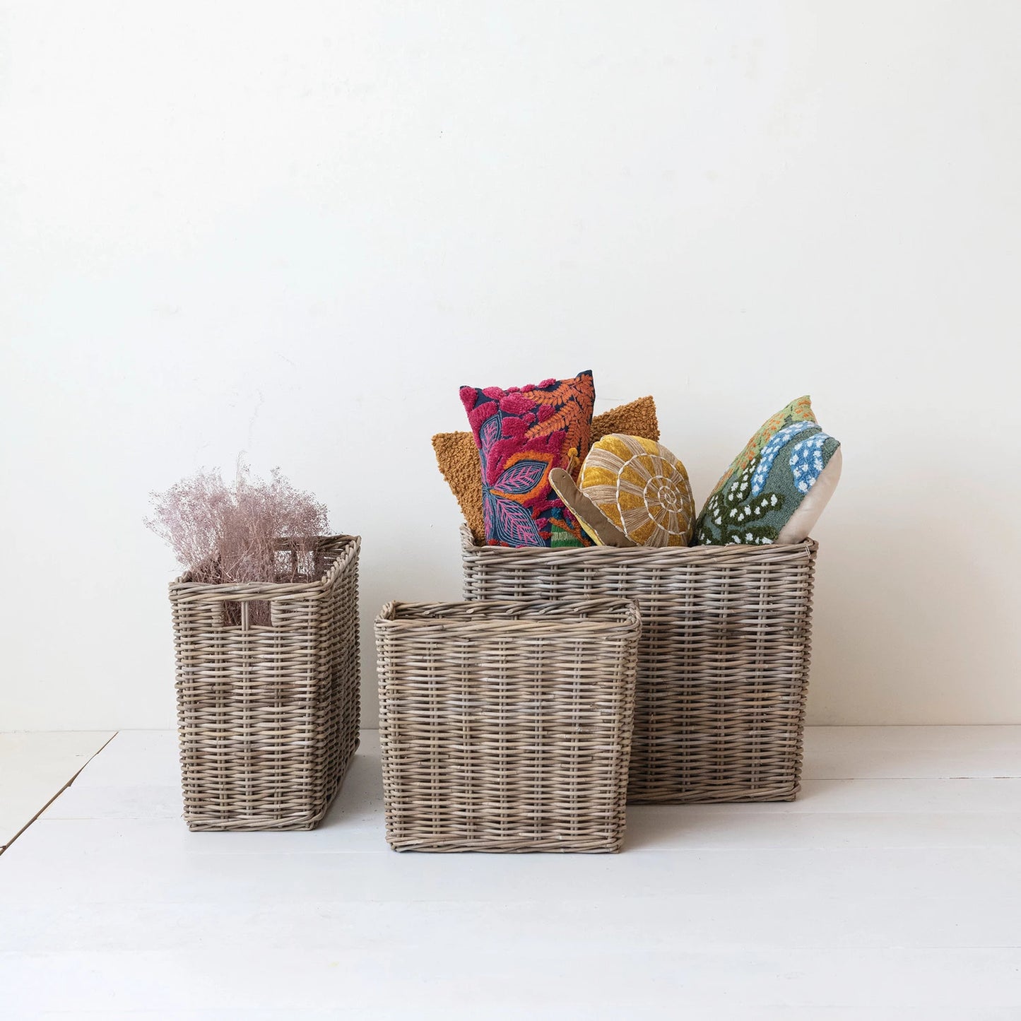 Woven Wicker Rattan Basket w/ Handles - Medium