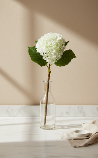 29 Inch White Hydrangea Stem

