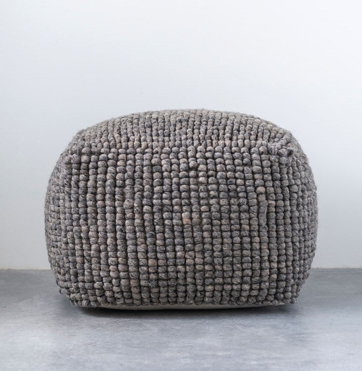 New Zealand Pouf Grey ***