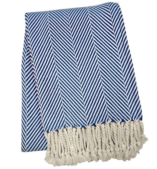 Nantucket Herringbone Throw Navy/White, Hand Knotted Fringe