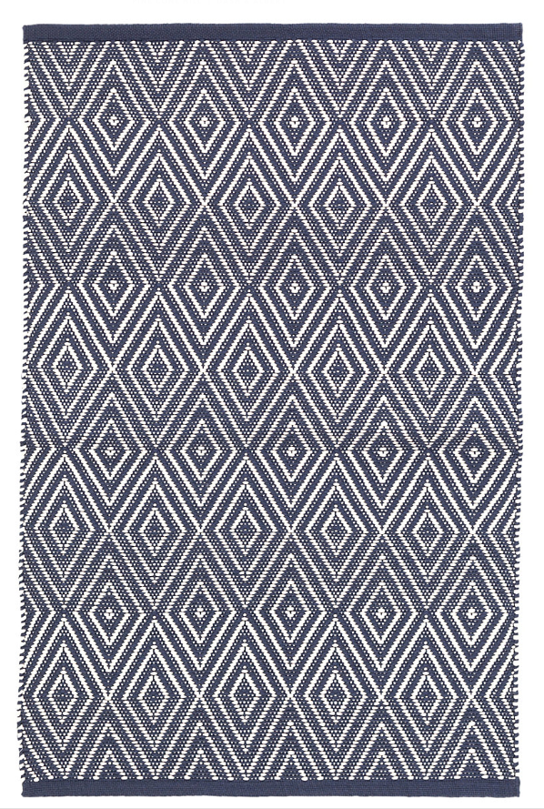 Diamond Navy/Ivory Handwoven Indoor/Outdoor 2.5x8 ***